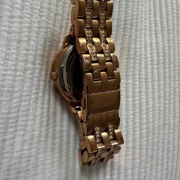 Michael Kors rose gold women’s watch - Picture 4 of 4